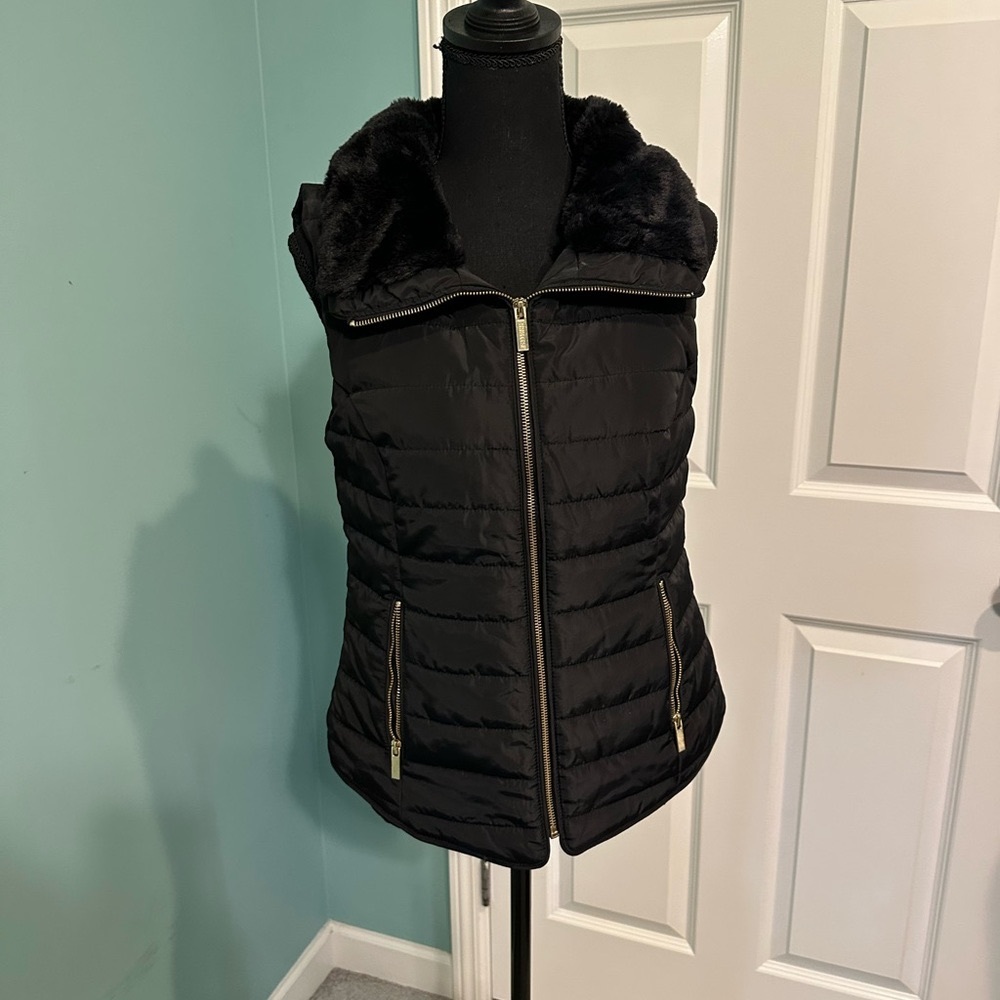 guess vest